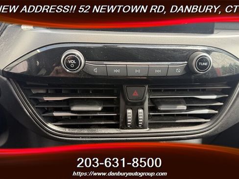 Used 2024 Ford Escape Active AWD/4WD image 24