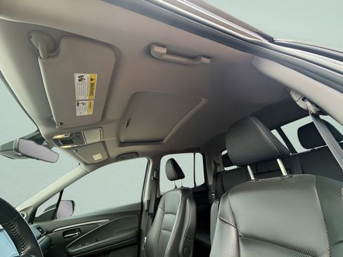 Used 2023 Honda Ridgeline RTL image 16