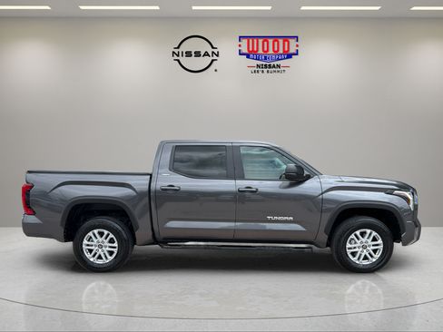 Used 2024 Toyota Tundra SR5 w/ SR5 Premium Package AWD/4WD image 4