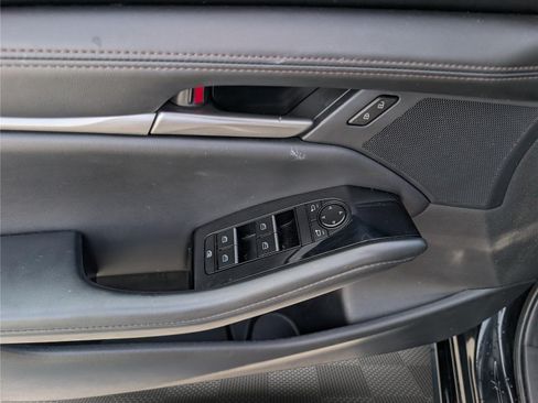 Used 2024 MAZDA MAZDA3 s FWD image 18