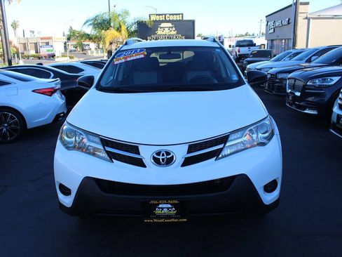 Used 2013 Toyota RAV4 LE AWD/4WD image 3