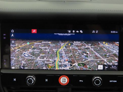 New 2026 Porsche Macan AWD/4WD image 26