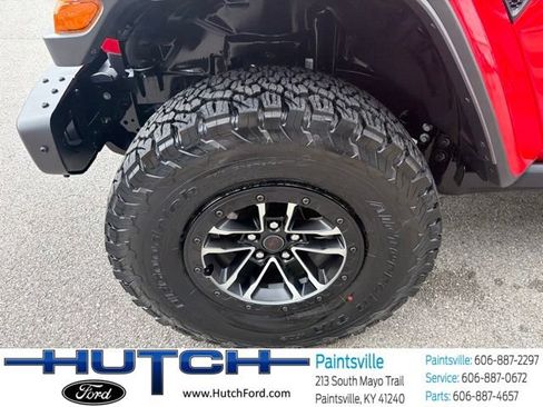 Used 2026 Jeep Wrangler Unlimited Rubicon AWD/4WD image 11