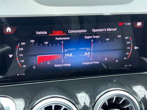 Used 2021 Mercedes-Benz GLB 250 w/ Premium Package image 20