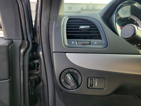 Used 2015 Dodge Grand Caravan SXT w/ Blacktop Package image 20