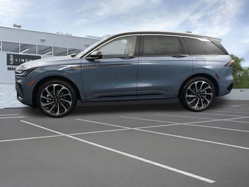 New 2026 Lincoln Nautilus Black Label AWD/4WD image 5