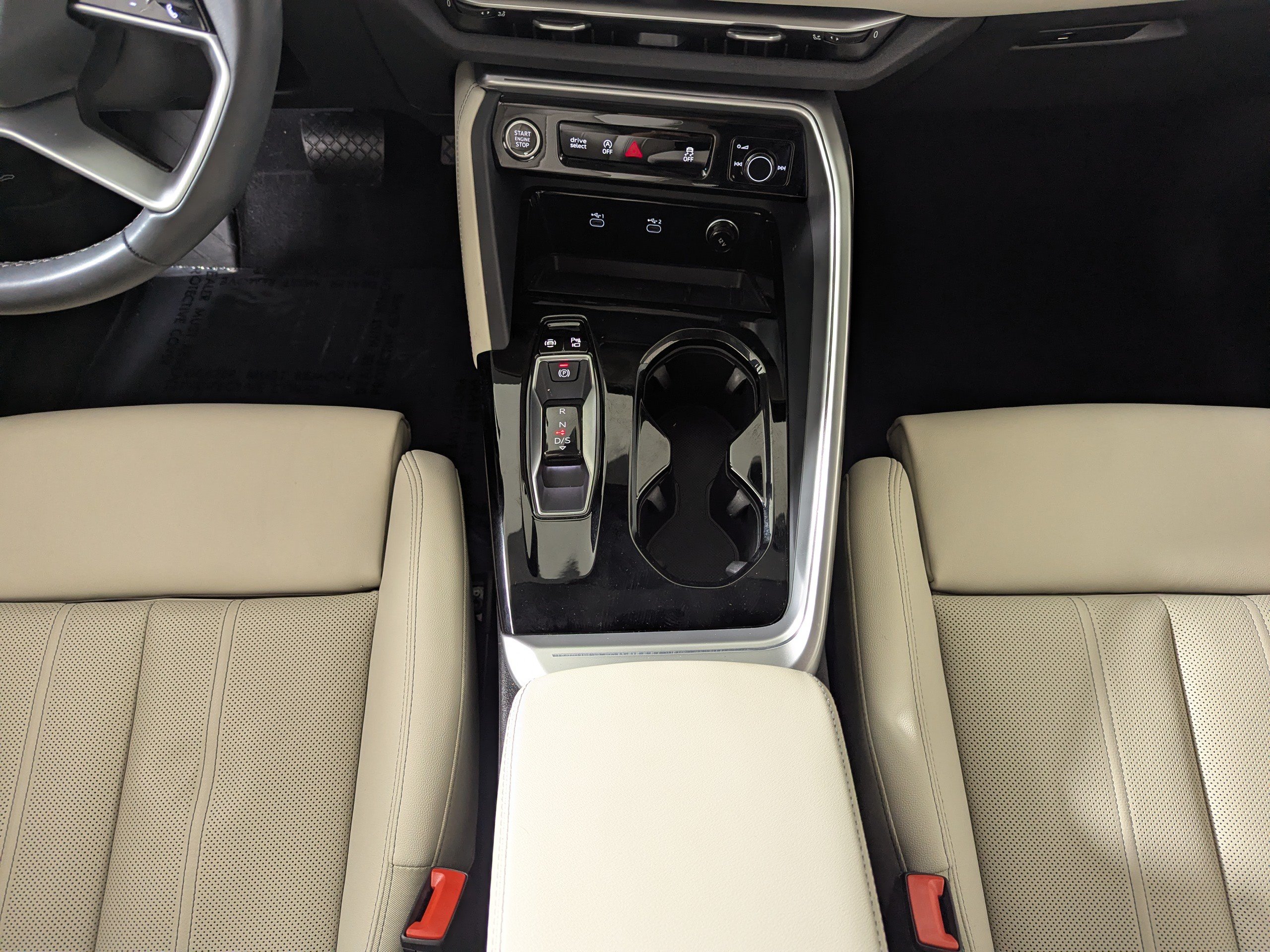 Certified 2025 Audi Q5 Premium Plus w/ Premium Plus AWD/4WD image 21