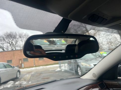 Used 2013 Chevrolet Impala LTZ image 17