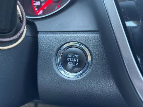 Used 2022 Toyota Camry XSE image 23