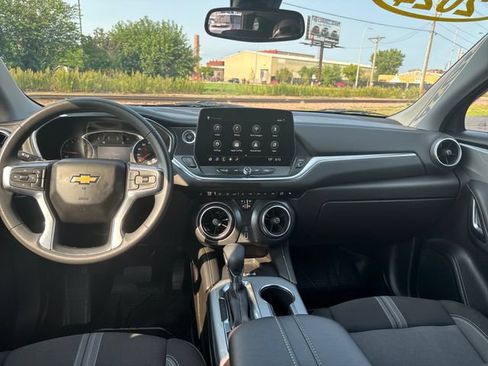 Used 2024 Chevrolet Blazer LT w/ Convenience Package FWD image 13