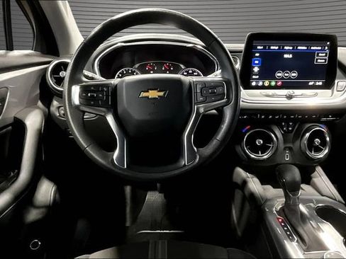 Certified 2024 Chevrolet Blazer LT w/ Convenience Package FWD image 8