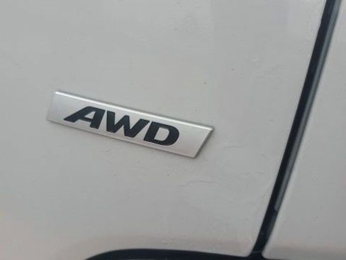 Used 2022 Hyundai Kona SEL w/ Convenience Package AWD/4WD image 16