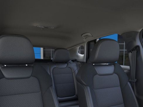 New 2026 Chevrolet Trax LT w/ Driver Confidence Package FWD image 43