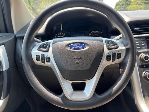 Used 2013 Ford Edge SE FWD image 14