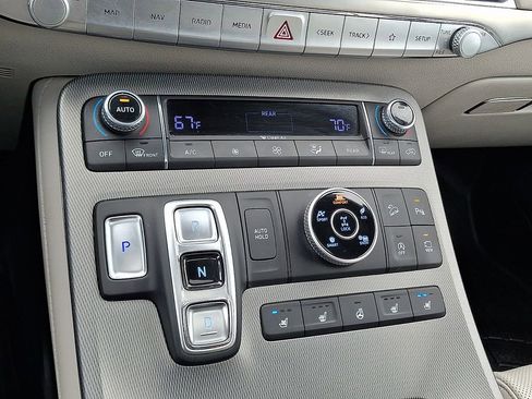 Used 2021 Hyundai Palisade Limited AWD/4WD image 19