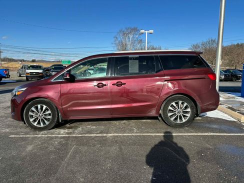 Used 2015 Kia Sedona SX image 6