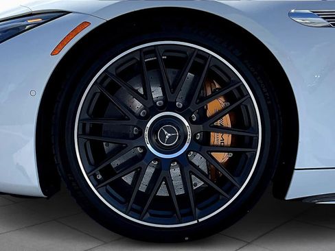 New 2025 Mercedes-Benz SL 63 AMG S e Performance 4MATIC image 11