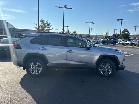 New 2025 Toyota RAV4 LE image 6