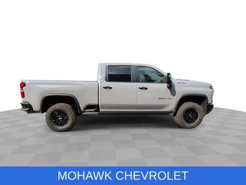 Certified 2024 Chevrolet Silverado 2500 ZR2 w/ Technology Package AWD/4WD image 10