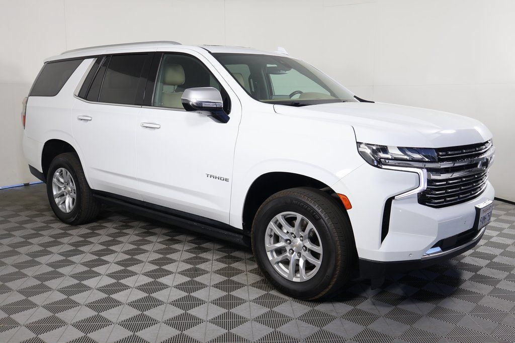Used 2022 Chevrolet Tahoe Premier AWD/4WD image 3