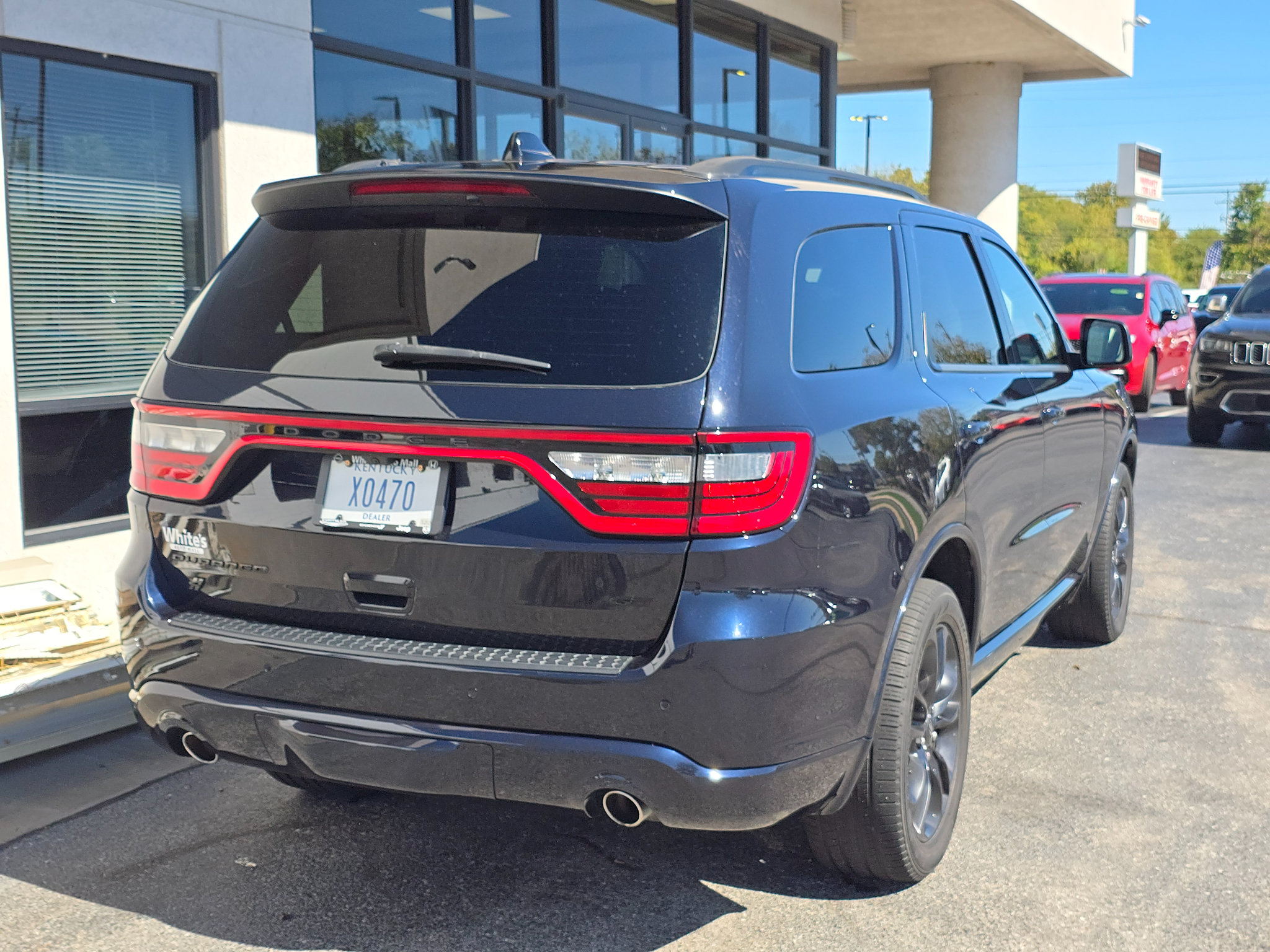 Used 2023 Dodge Durango GT AWD/4WD image 3