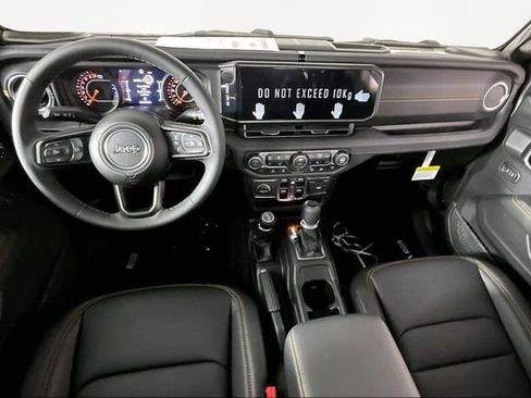 New 2026 Jeep Gladiator Sport image 6