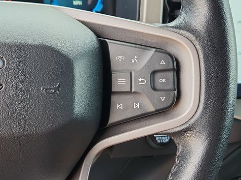 Used 2025 Ford Bronco Outer Banks AWD/4WD image 21