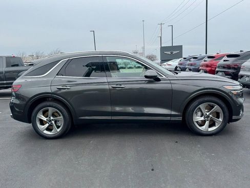 New 2026 Genesis GV70 2.5T Advanced image 2