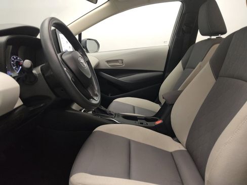 Used 2024 Toyota Corolla LE FWD image 17