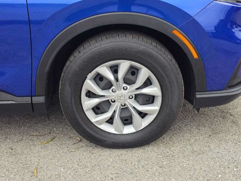 Used 2023 Honda CR-V LX image 9