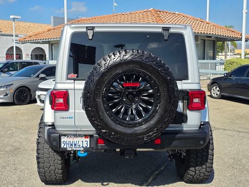 Used 2024 Jeep Wrangler Unlimited Rubicon 4xe AWD/4WD image 7