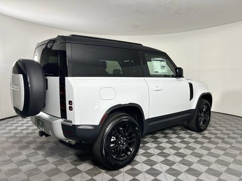 Used 2025 Land Rover Defender 90 S AWD/4WD image 7