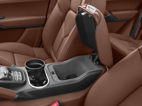 Used 2017 Porsche Cayenne image 14