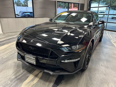 Used 2020 Ford Mustang GT w/ Equipment Group 301A RWD image 3