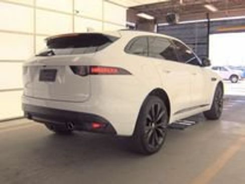Used 2019 Jaguar F-PACE R-Sport AWD/4WD image 22
