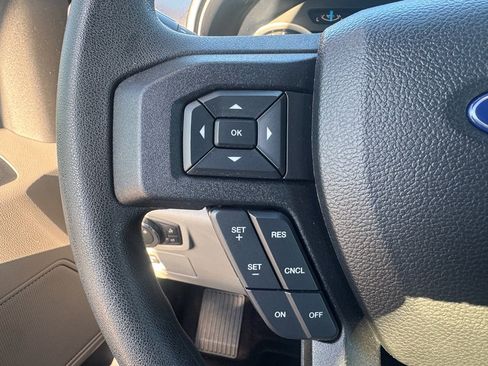 Used 2016 Ford F150 XLT image 15