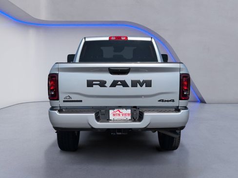 Used 2026 RAM 2500 Big Horn AWD/4WD image 6