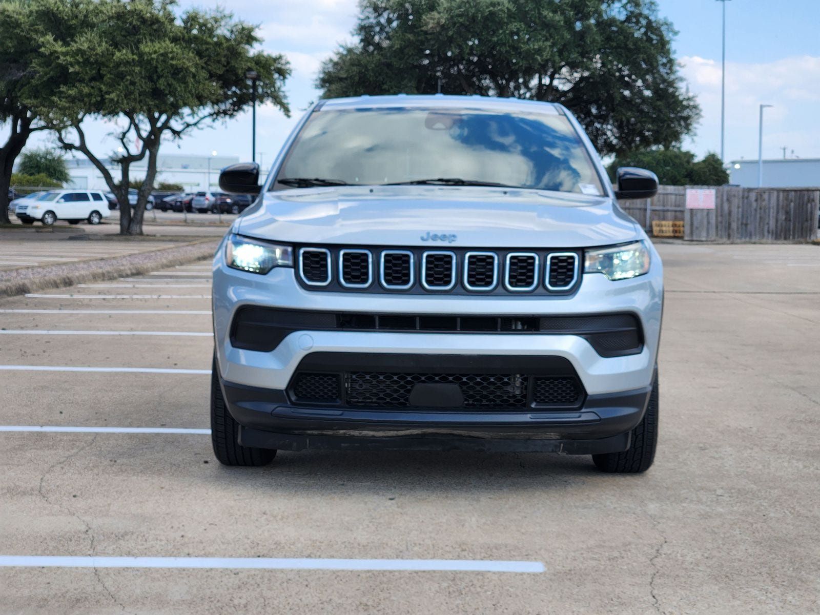 Used 2024 Jeep Compass Sport AWD/4WD image 7