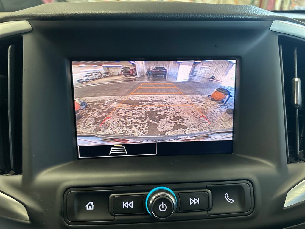 Used 2024 GMC Terrain SLE w/ Driver Convenience Package AWD/4WD image 27