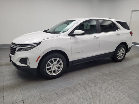 Used 2022 Chevrolet Equinox LT AWD/4WD image 2