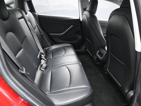 Used 2018 Tesla Model 3 Long Range image 27