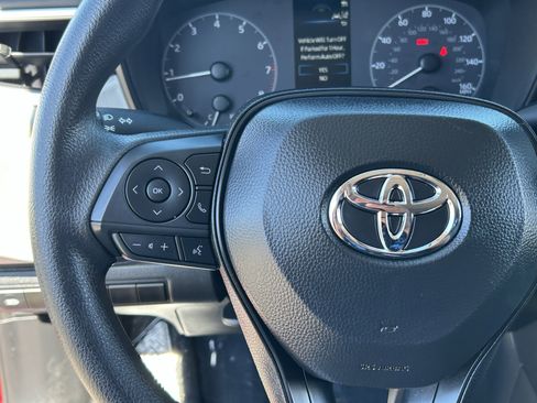 Used 2025 Toyota Corolla LE w/ LE Premium Package image 23