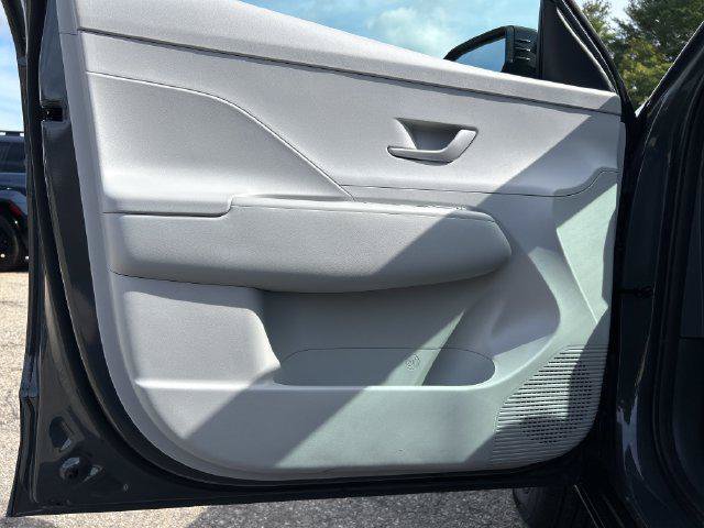 New 2027 Hyundai Kona SEL Sport AWD/4WD image 12
