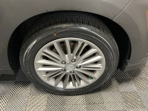 Used 2020 Hyundai Kona SEL Plus AWD/4WD image 47