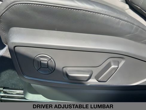 New 2025 Audi Q5 Premium Plus image 22