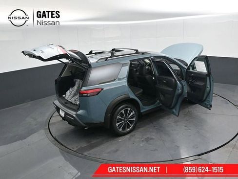 New 2026 Nissan Pathfinder Platinum image 47