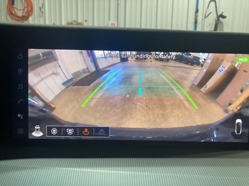 Used 2025 Nissan Murano Platinum w/ Cargo Package image 27