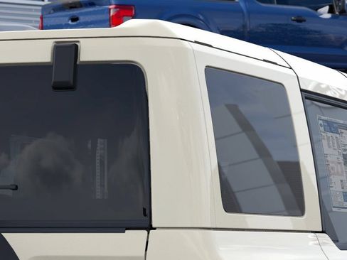 New 2026 Ford Bronco Outer Banks w/ Sasquatch Package AWD/4WD image 25