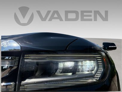Used 2023 GMC Acadia SLE w/ Driver Convenience Package