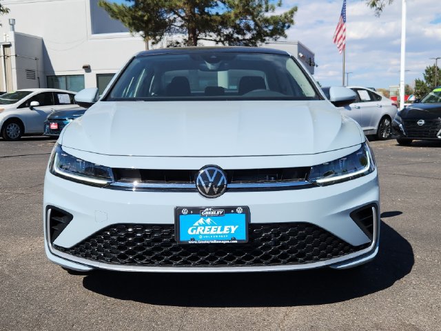 New 2027 Volkswagen Jetta SE FWD image 5